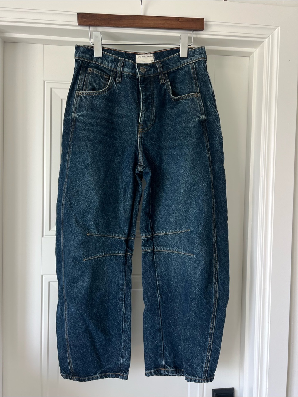 We The Free Wide-Leg Jeans in Dark Blue Wash mid rise barrel jeans size 24